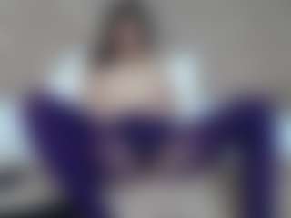 chloe-angel's Live Sex Cam Show