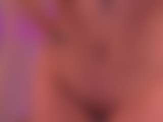 Live cam show with HannaConnorX - Cock Rating on instabang