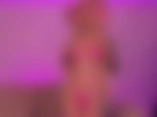 Live cam show with HannaConnorX - Living Room on EXY