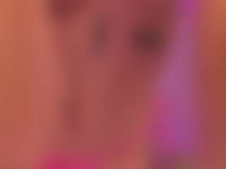 Live cam show with HannaConnorX - Swallow on SxyPornLive