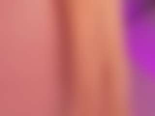 Live cam show with HannaConnorX - Living Room on Milfs Live