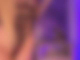 Live cam show with HannaConnorX - Living Room on ObeyMaria