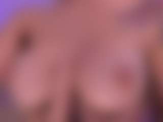 HannaConnorX's Live Sex Cam Show