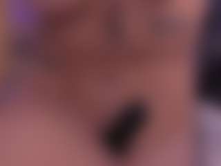 Live cam show with HannaConnorX - Solo on Fapmatic.com