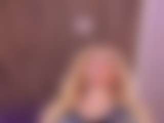 HannaConnorX's Live Sex Cam Show
