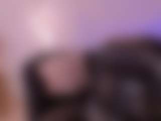 HannaConnorX's Live Sex Cam Show