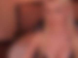 HannaConnorX's Live Sex Cam Show