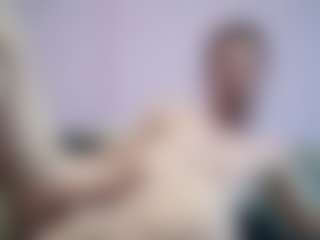 Live cam show with Hocthus - Spank on CamwithHer