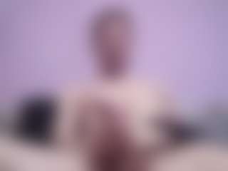 Live cam show with Hocthus - Orgasm on CamwithHer