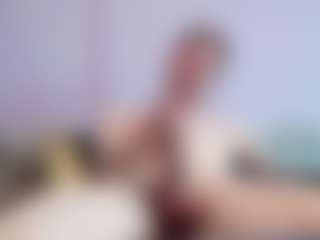 Live cam show with Hocthus - British on Camsoda