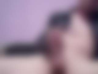 Live cam show with Hocthus - Tease on Camsoda