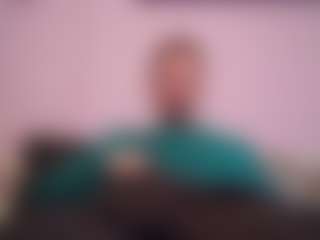 Live cam show with Hocthus - Blowjob on Fling VIP Chat