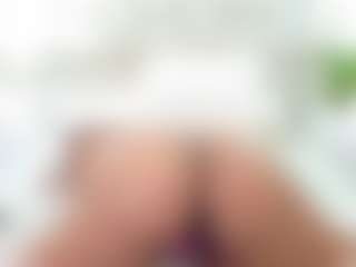 Live cam show with JesicaTaylorx - Latina MILF on Camsoda | colombia