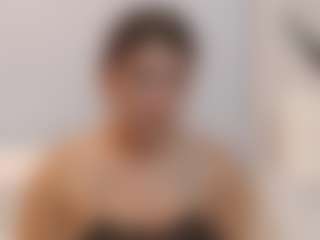 KylieBenson's Live Sex Cam Show