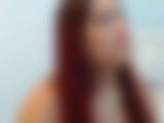 Live cam show with KylieBenson - Public Red Hair on UwU Esports