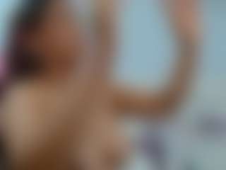 Pokaz na żywo z KylieBenson - Camel Toe na Camsoda