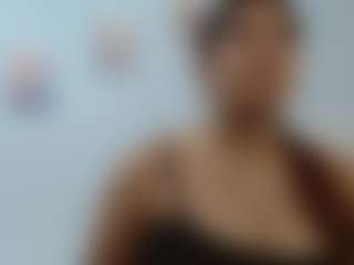 Live cam show with KylieBenson - Slave on Camsoda