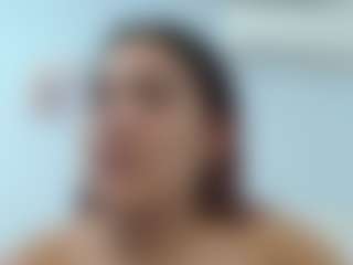 Live cam show with KylieBenson - Tease Red Hair on StripNow