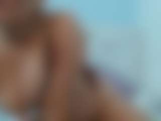Live cam show with KylieBenson - Cuckold on CamwithHer