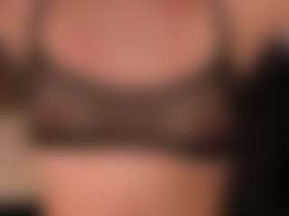 Live cam show with Violett Hansson - Asmr on Gym Cam Girls