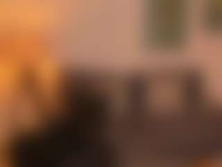 Live cam show with AnaisNin - Blonde Hair on AdultVida.com