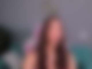 Live cam show with AnaisNin - Facial on Camsoda
