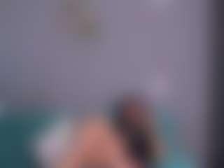 Live cam show with AnaisNin - Blonde Hair on CamwithHer