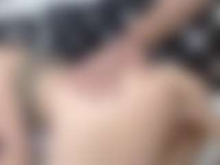 Live cam show with Domiinate - Tease on StripNow