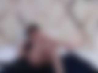 Live cam show with Domiinate - Muscular on Soda Cam