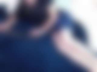 Live cam show with Domiinate - Brown Eyes on Livezox