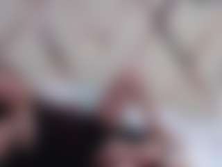 Live cam show with Domiinate - Drinking on Pornisteam.com