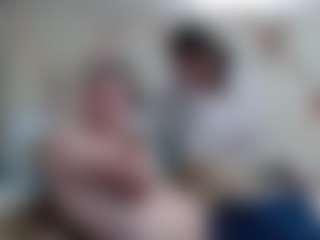 Domiinates Live-Sex-Cam-Show