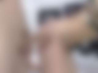 Dominate_alissons Live-Sex-Cam-Show