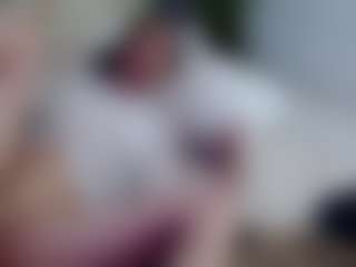 Live cam show with Dominate_alisson - Athletic on crypto-cams