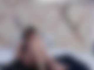 Live cam show with Dominate_alisson - Drinking on madthumbs