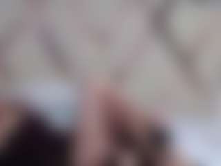 Live cam show with Dominate_alisson - Brown Eyes on Gym Cam Girls