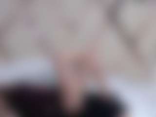 Live cam show with Dominate_alisson - Brown Eyes on CamClone