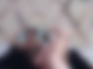 Live cam show with Dominate_alisson - Strip on Porn Luv