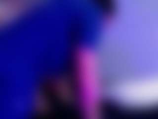 Live cam show with Dominate_alisson - Drinking on crypto-cams