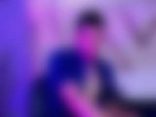 Live cam show with Dominate_alisson - Thin on crypto-cams