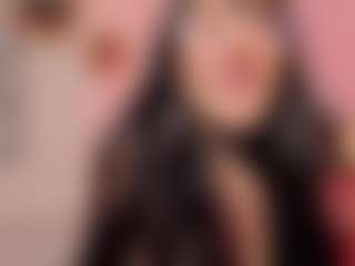 Live cam show with lola-leah - Glasses on CamSodaAdn