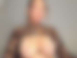 Live cam show with Frosty-fire - Average on xxxlivecams.org