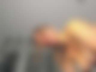 Live cam show with Frosty-fire - Foot Fetish on StripNow