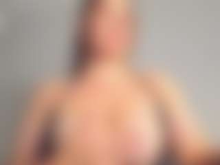 Frosty-fire's Live Sex Cam Show