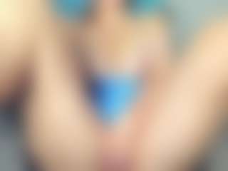 Live cam show with Frosty-fire - Twerk on CamSextacy