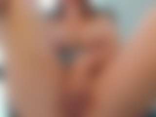 Live cam show with Frosty-fire - Brown Eyes on fuck-show.com