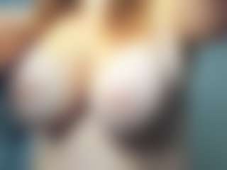 Frosty-fire's Live Sex Cam Show