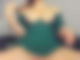Live cam show with Frosty-fire - Sexwebcam Red Hair on Camsoda