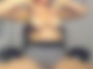 Live cam show with Frosty-fire - Red Hair Teen (18+) on CamSodaAdn