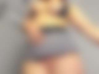 Live cam show with Frosty-fire - Average on SinfulBabes
